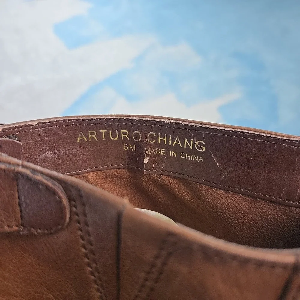 ARTURO CHIANG Women's Size 6 Brown Leather Tall Riding Boots Brass‎ Buttons GUC